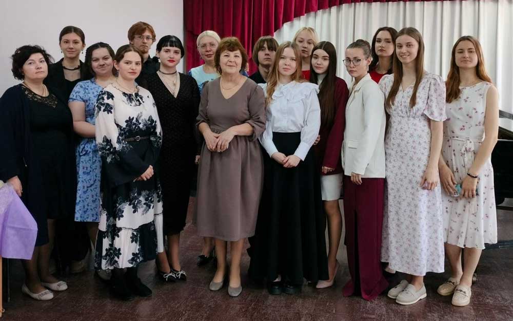 ЕДИНСТВО В РАЗНООБРАЗИИ. ПРАЗДНИК КУЛЬТУР НА КЛАССНОМ ЧАСЕ ОТДЕЛЕНИЯ «ХОРОВОЕ ДИРИЖИРОВАНИЕ»